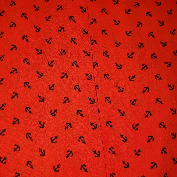 Banana republic women's classy tank NWOT size 8 - Picture 3 of 3